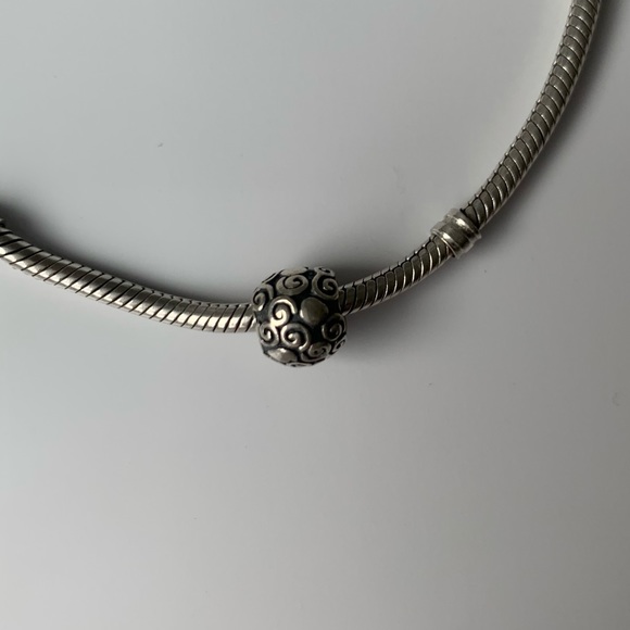 Discontinued Pandora Swirl Charm - Picture 3 of 3